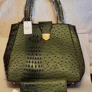 Beautiful 2 Piece Purse Wallet from Cato..Army Green ..Olive Night 2 tone